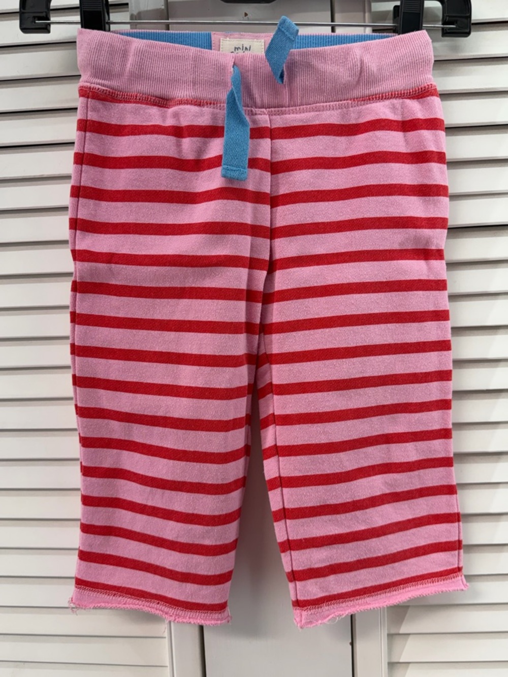 Mini boden size 5 Pink & Red Striped Kids Knit long Shorts with Blue Drawstring